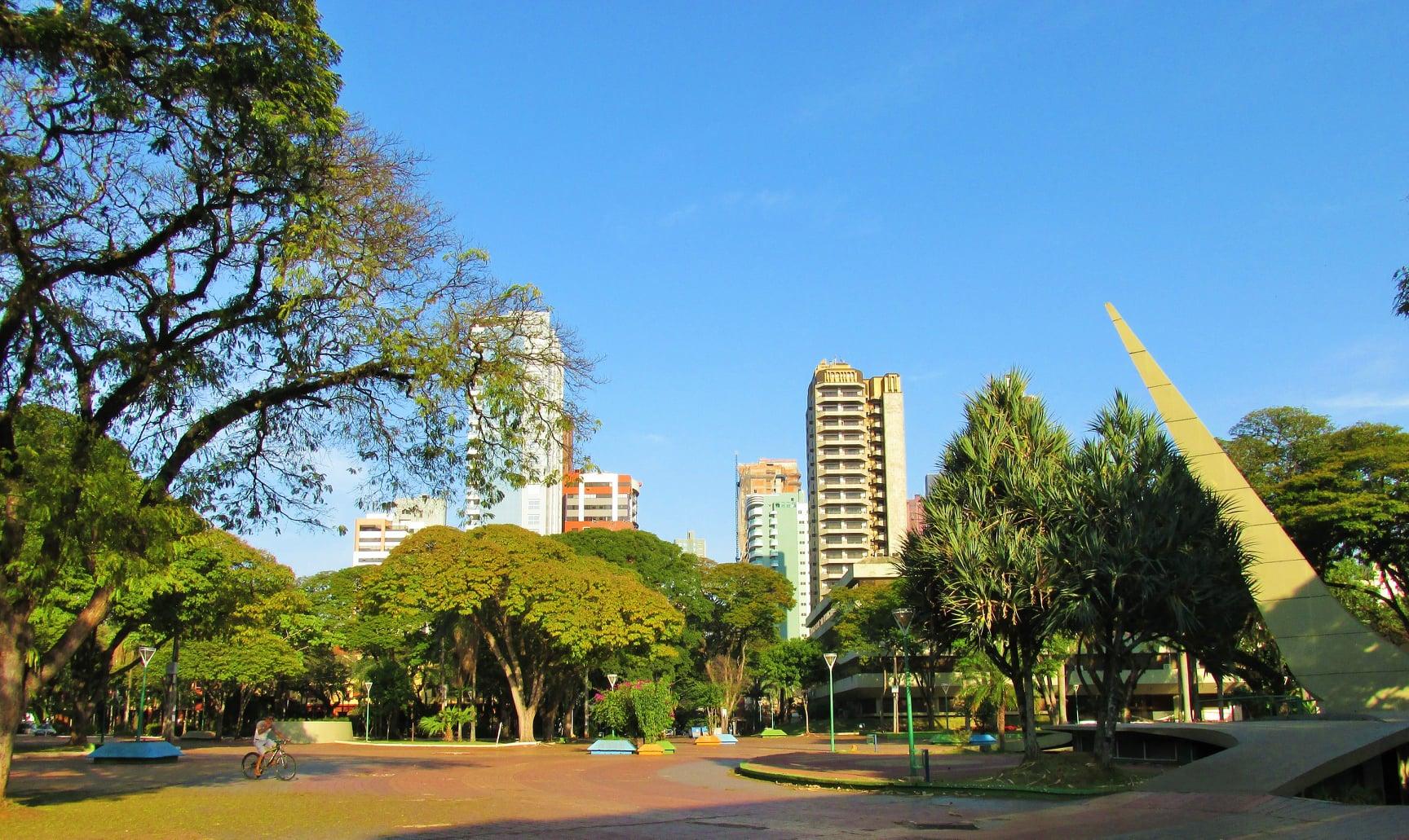 Quinta-feira (11) terá calor de 34º C e ar seco em Maringá, prevê Simepar