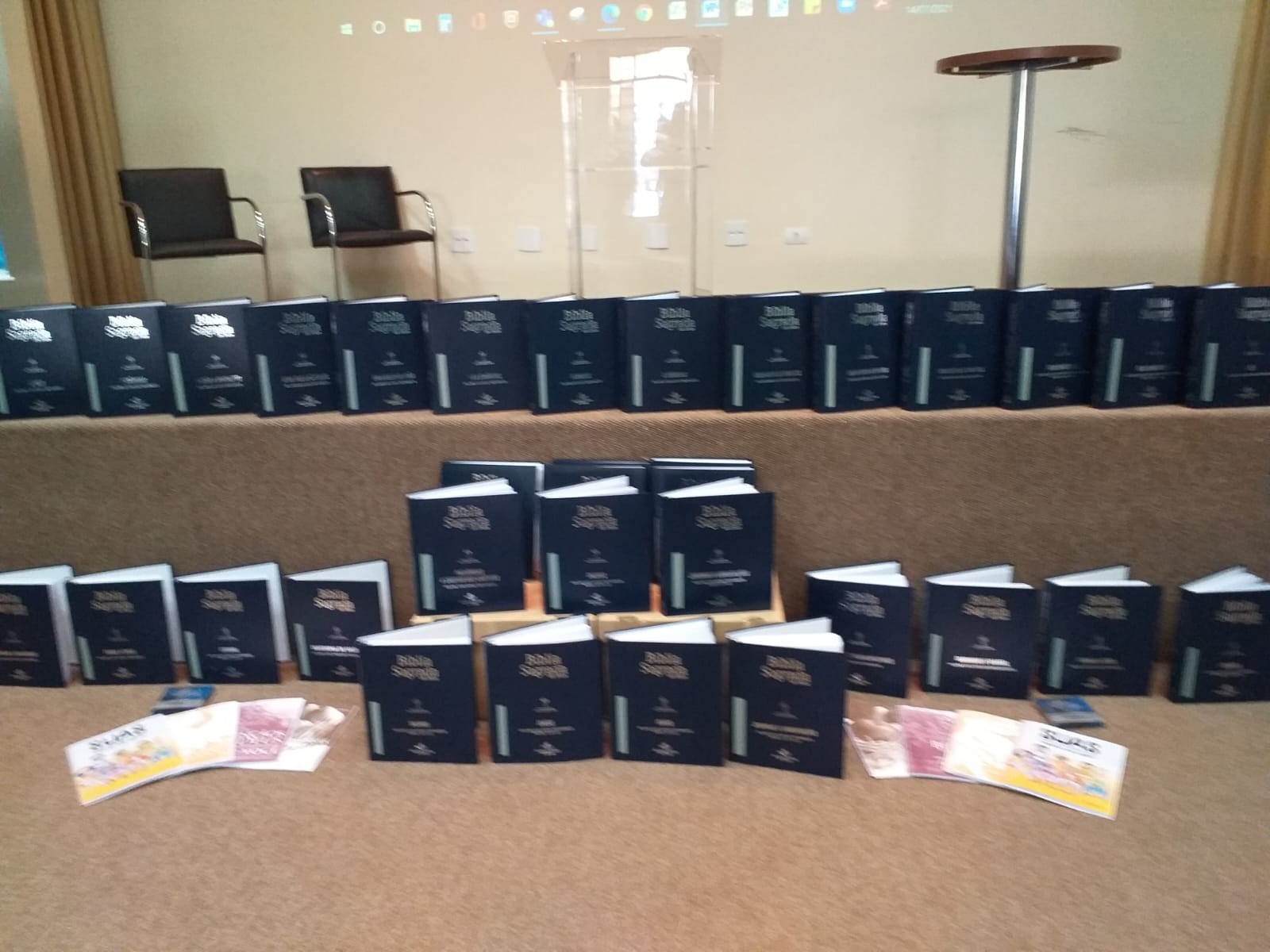 Adevimar convida comunidade para entrega de Bíblias em braile