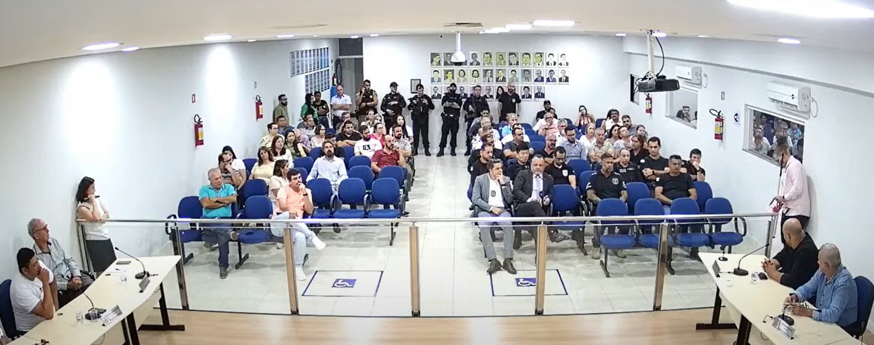 Em audiência pública, população de Mandaguaçu se diz contra semiaberto