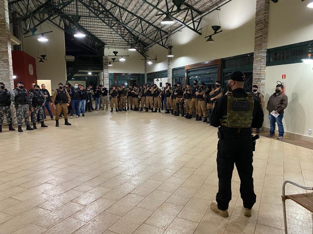 ‘Operação Investida’ combate o tráfico de drogas em bairros de Maringá