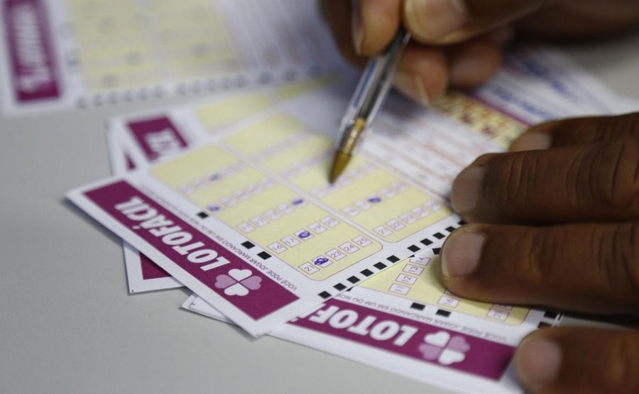 Bolão: Aposta de Maringá leva prêmio de quase R$ 1 milhão na Lotofácil