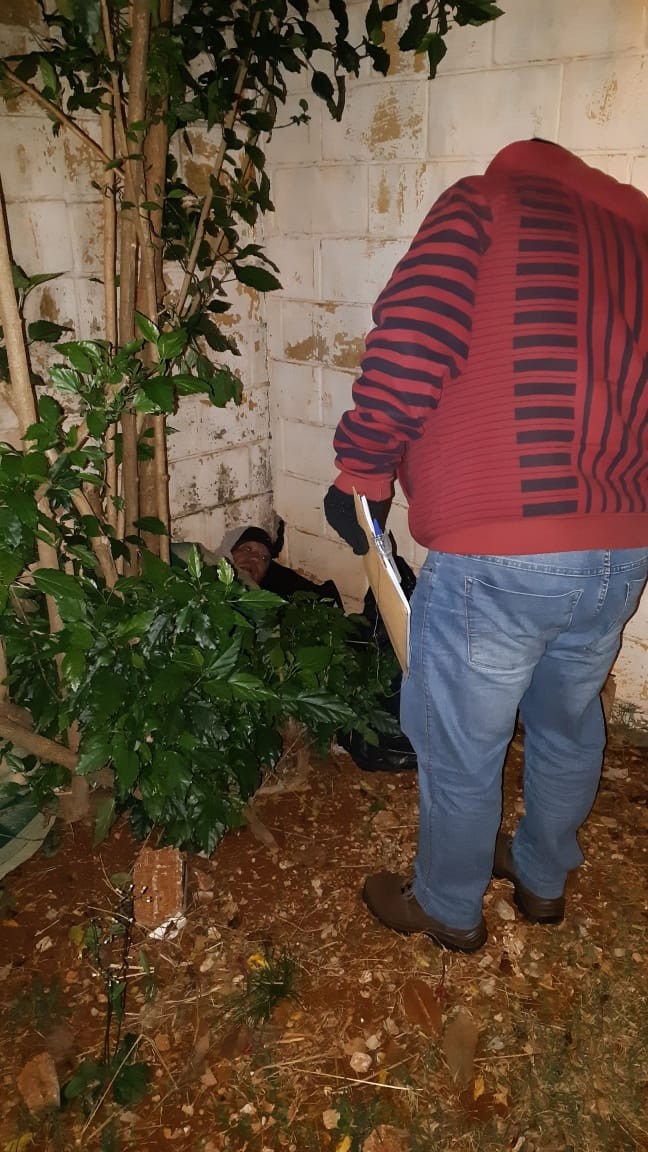 Quase 90 moradores de rua foram atendidos entre a noite e madrugada