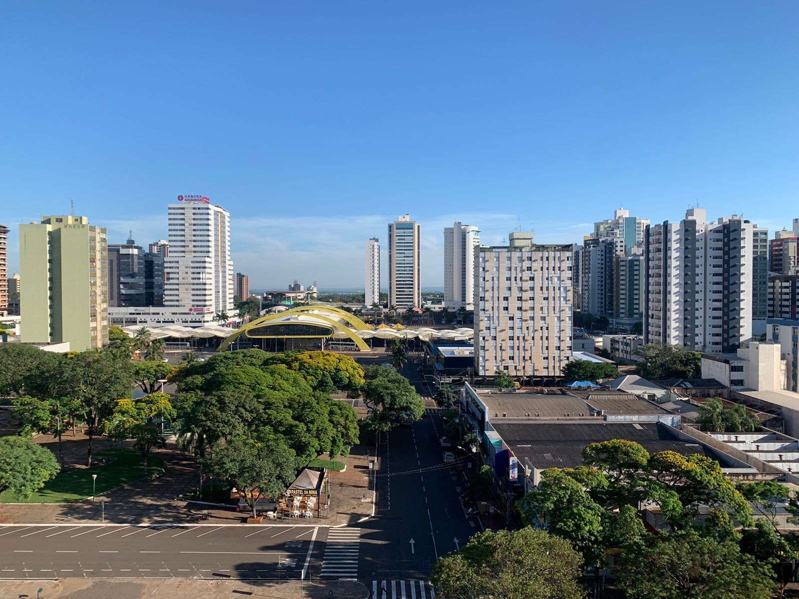 Com dia ensolarado, máxima chega a 32ºC em Maringá nesta quinta-feira (1º)