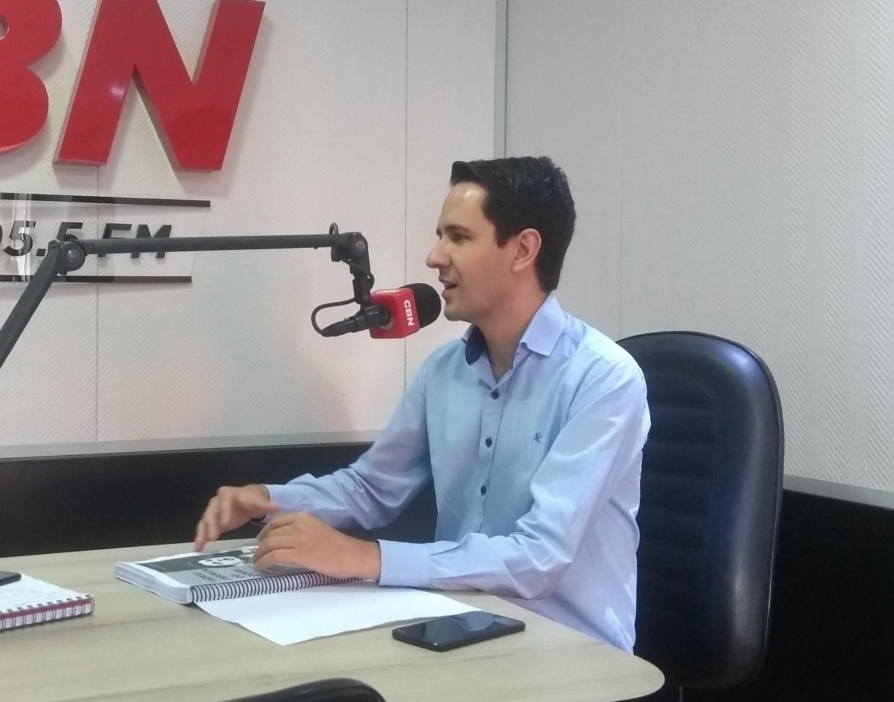 ‘Não sou de todos, sou do povo’, diz Tadeu França