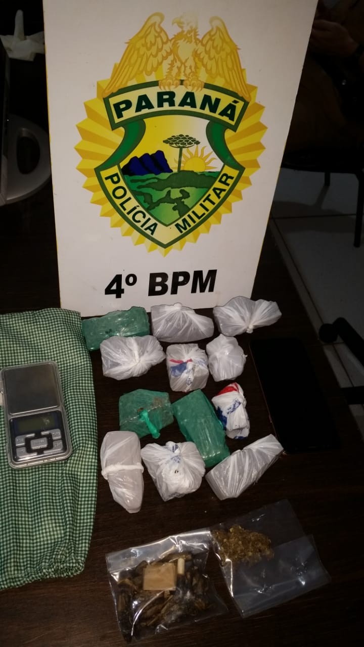 Dupla é presa com droga em Maringá