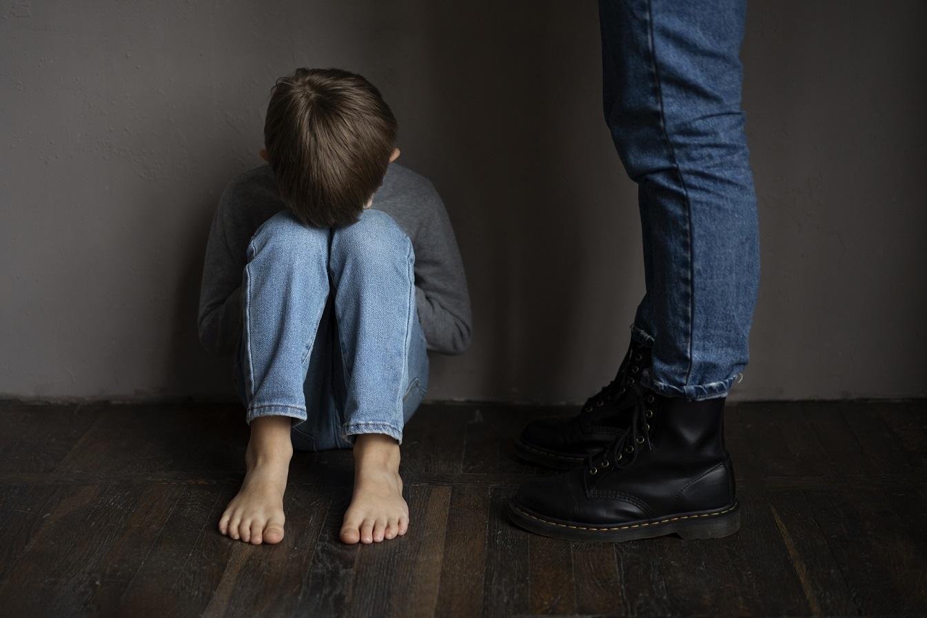 Entenda os sinais e impactos da alienação parental nas crianças