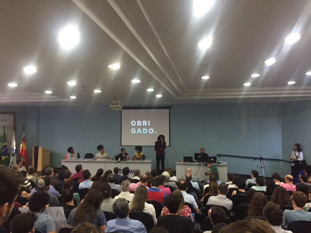 Ao contrário da UEM, UEL tem cotas raciais desde 2005