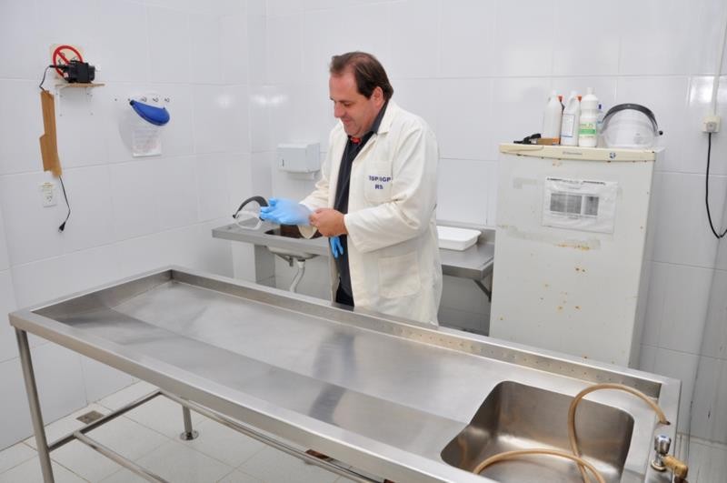 Governo ainda irá definir para onde irão médicos-legistas