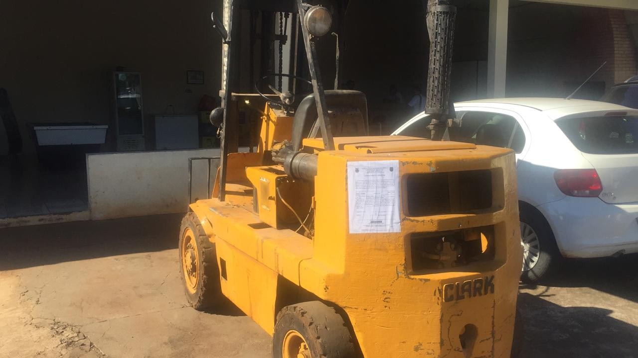 PC encontra empilhadeira furtada em Cascavel