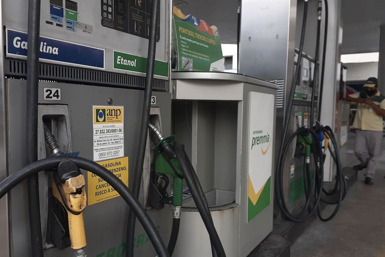 Maringá tem gasolina e etanol mais caros entre as maiores cidades do Paraná