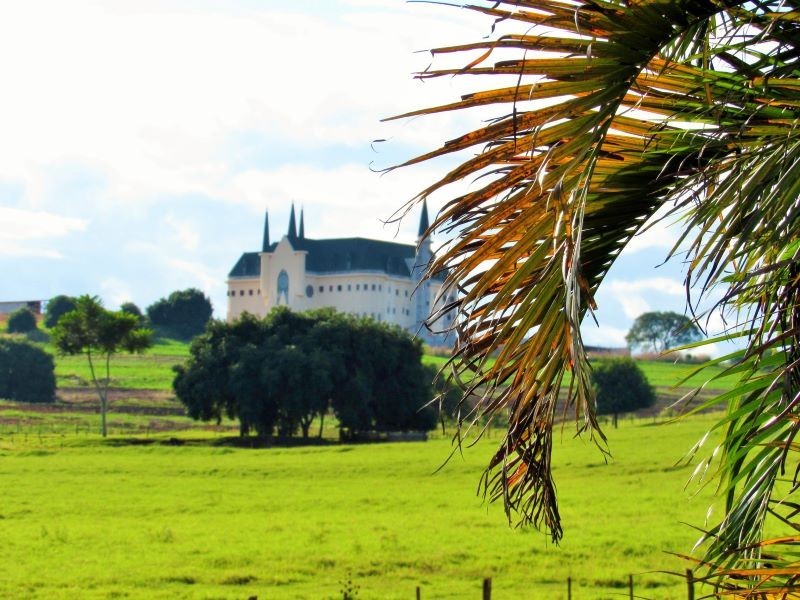 Castelo em Maringá tem programação para o Dia das Mães