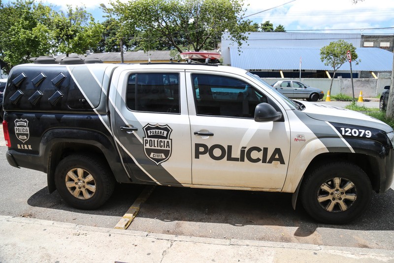 Em falso frete, três caminhoneiros são assaltados e sequestrados em Maringá