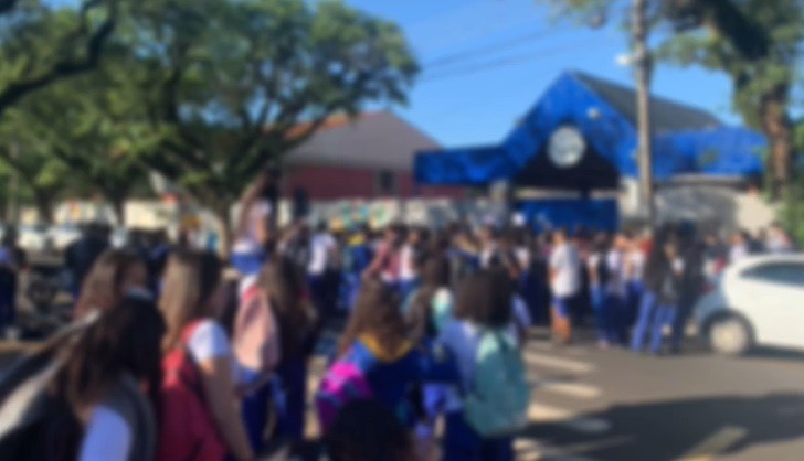 Diretoria do Instituto de Educação de Maringá está reunida na manhã desta terça-feira (15)