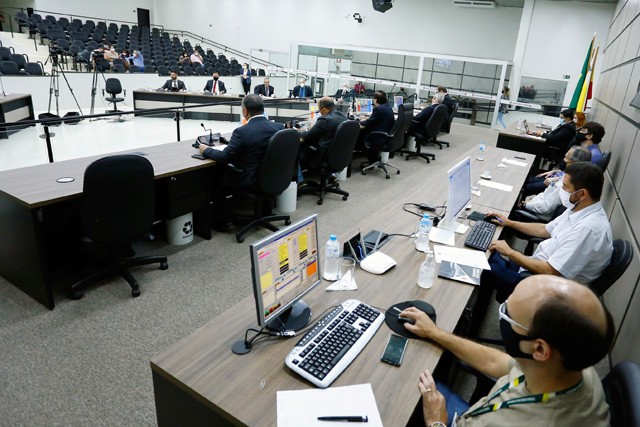 Câmara vota em terceira discussão projetos da Maringá Previdência e reforma administrativa neste sábado (19)