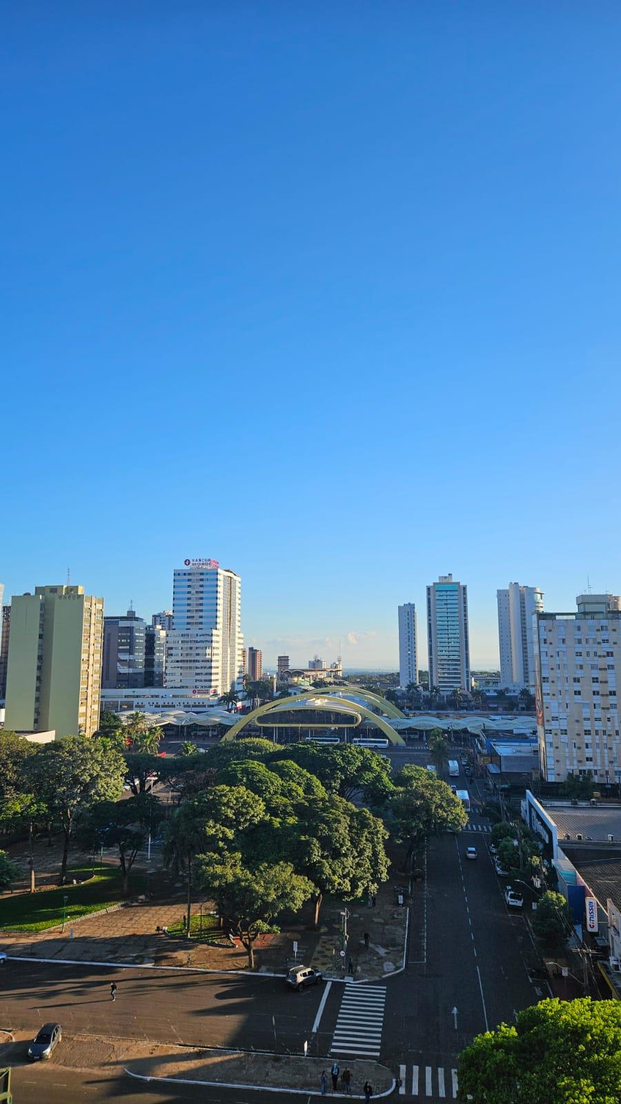 Quarta-feira (30) de tempo firme em Maringá