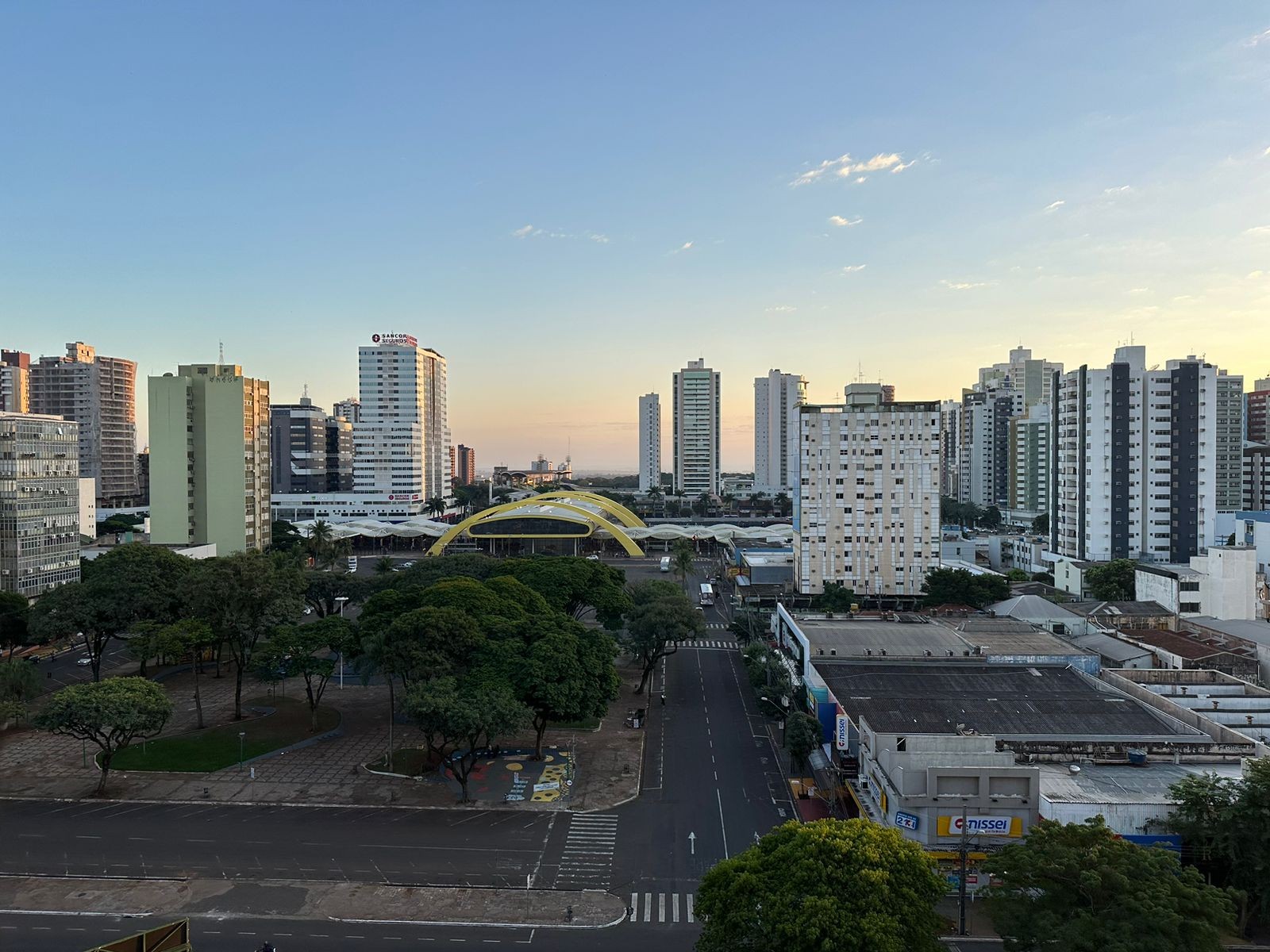 Maringá terá tarde quente e ensolarada nesta quarta-feira (22)