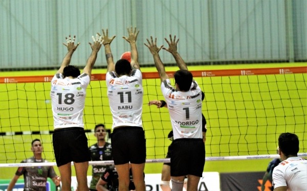 Copel Telecom conquista terceira vitória consecutiva no Paranaense