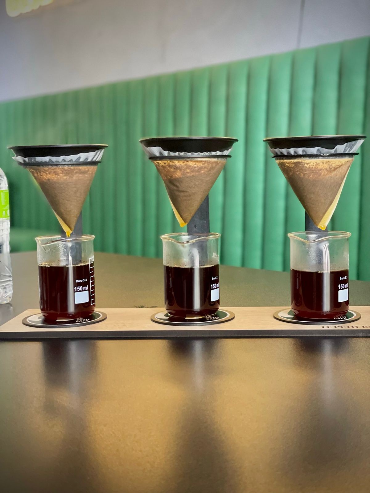 Régua de degustação é convite a conhecer diferentes cafés