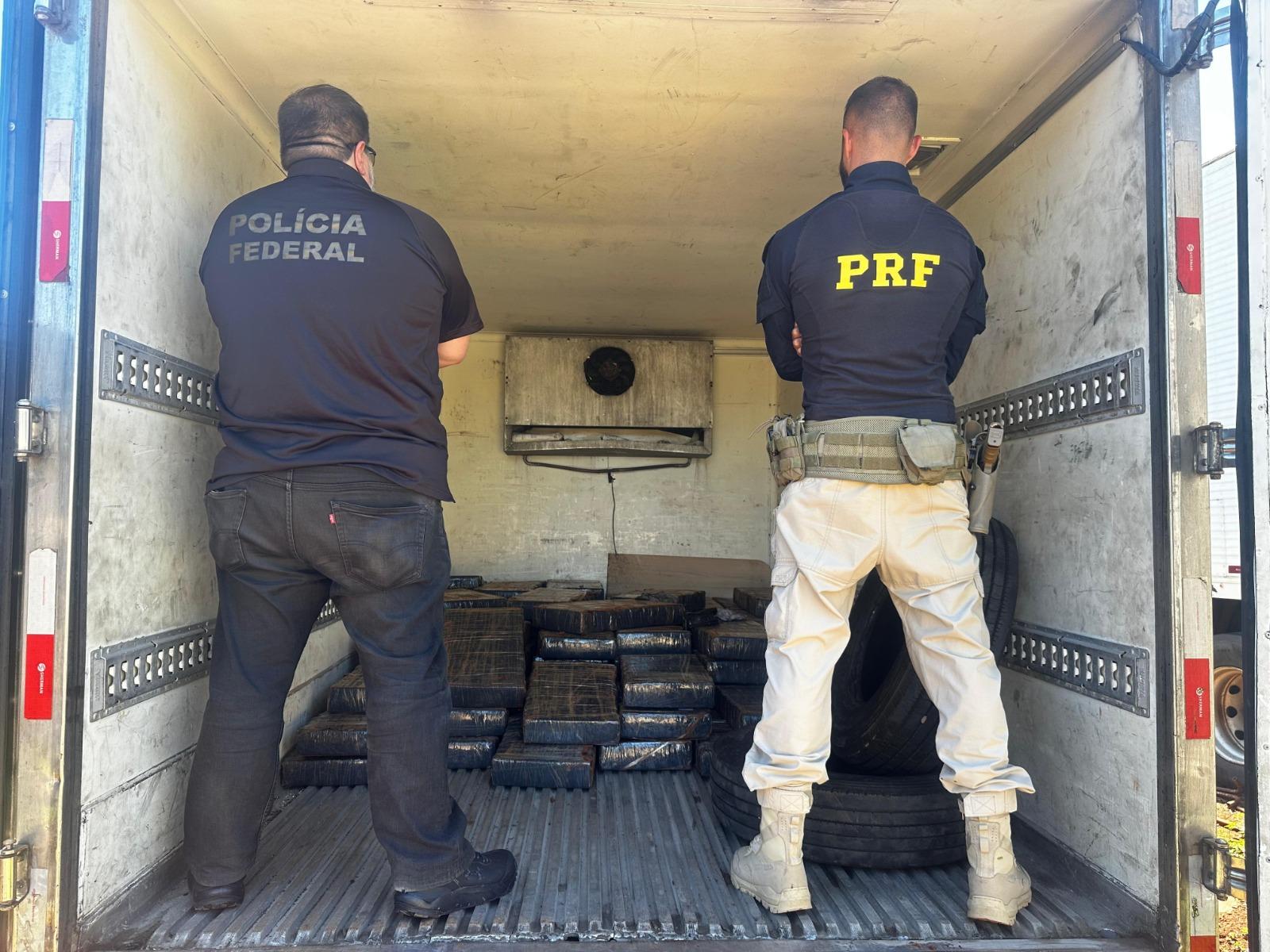 Perseguição termina com mais de 1 tonelada de maconha apreendida em Londrina