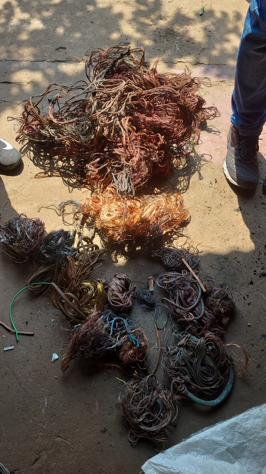 Polícia prende receptadores de fios em Paiçandu e Sarandi