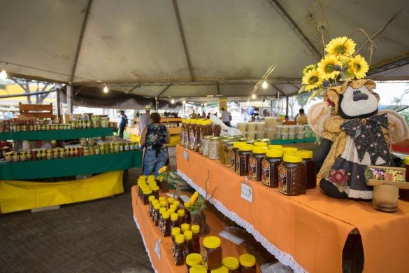 Feira da Agroindústria começou nesta quinta-feira (23)