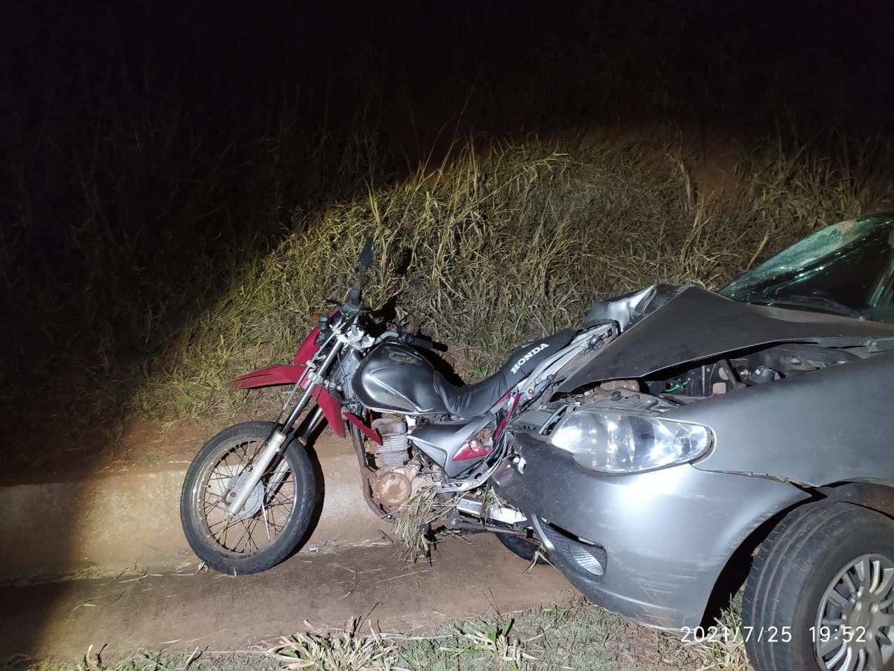 Motociclista morre em acidente na BR-487 em Tuneiras do Oeste