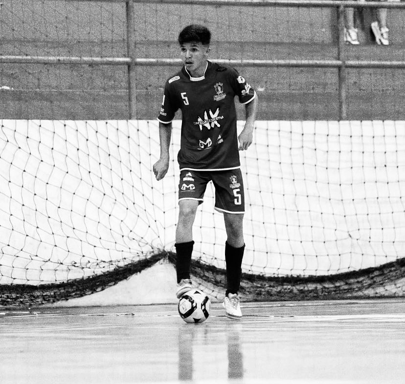 Atleta de Campo Mourão morre afogado no litoral