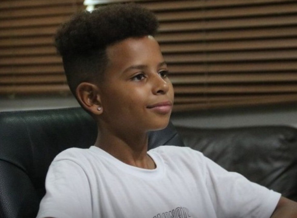 Atleta sarandiense de 12 anos conquista bronze em Mundial de Capoeira