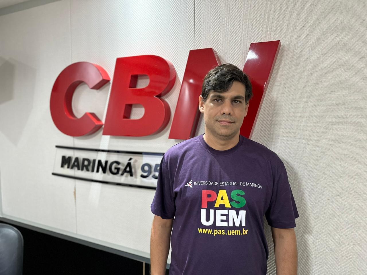 Medicina tem mais de 400 candidatos por vaga na UEM