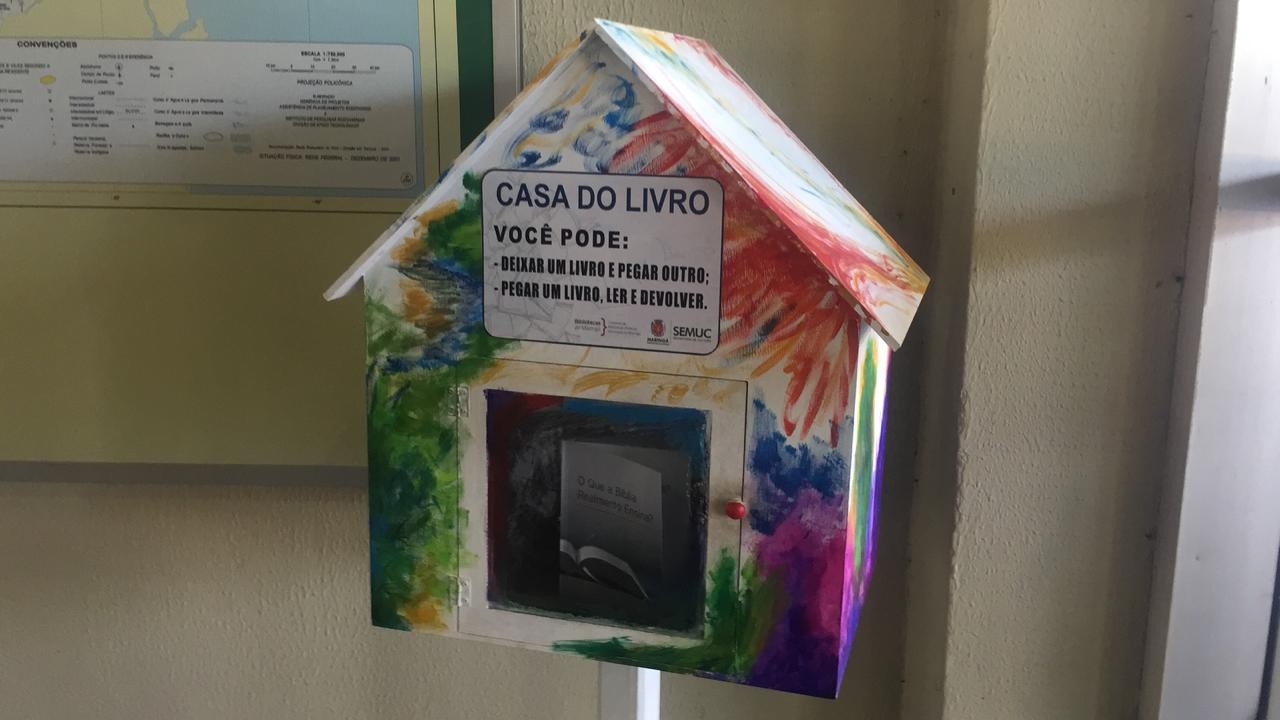 Em três meses, mais de mil livros circularam pela Casa do Livro