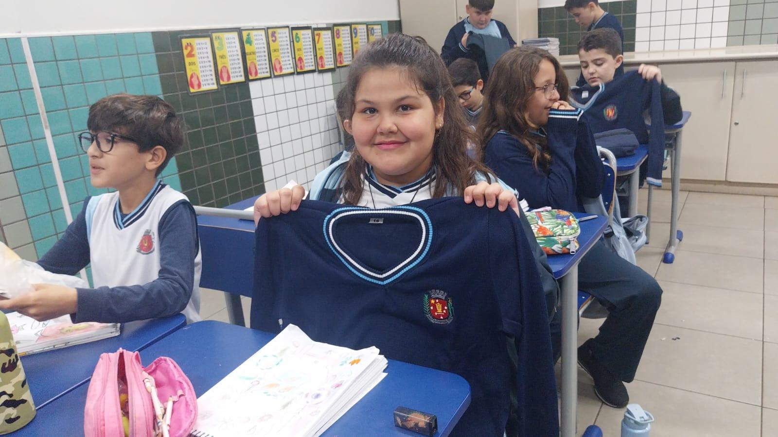 Seduc entrega blusas de lã do uniforme escolar