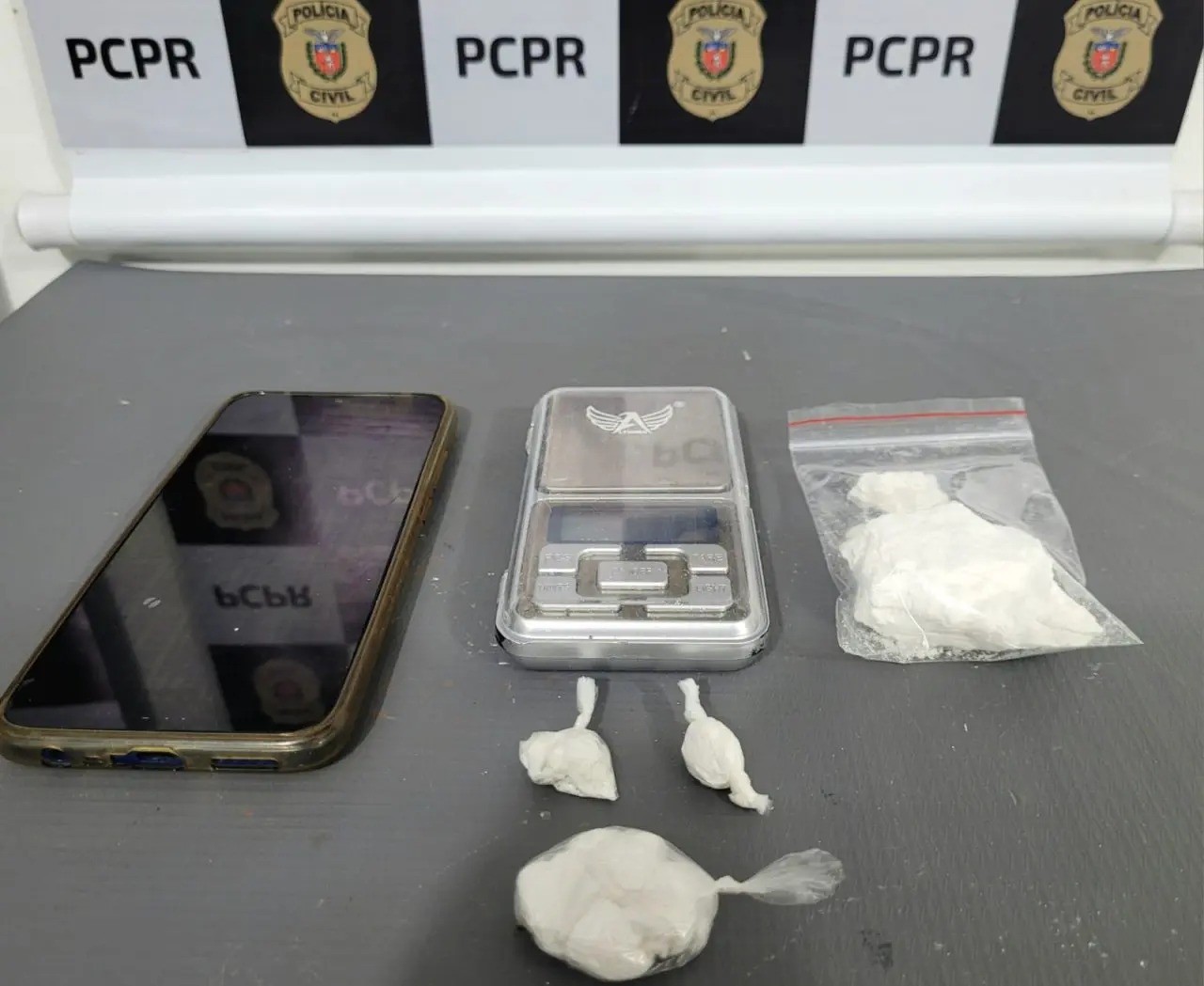 MC maringaense é preso em flagrante com cocaína próximo à UEM