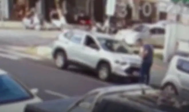 Motoristas caem no golpe da ‘fumaça no motor’ em Maringá e polícia investiga