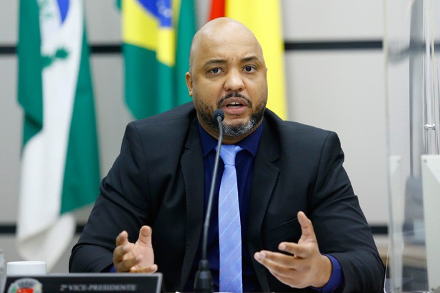 Mais um vereador de Maringá é vítima do golpe do WhatsApp