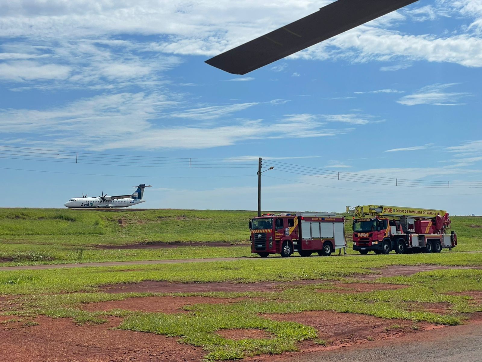 Após apresentar problemas técnicos, avião pousa em segurança no Aeroporto de Maringá