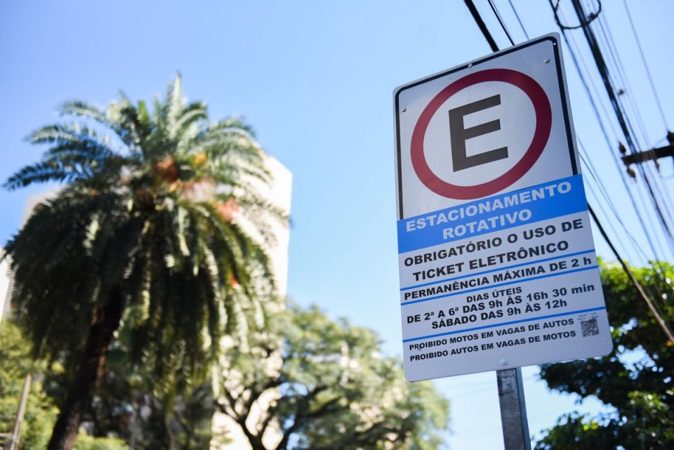 Carros com câmeras para o Estar de Maringá ainda não têm data para rodar