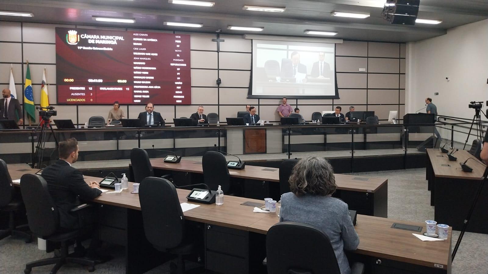 Vereadores de Maringá aprovam, em segunda e última votação, projeto que reajusta salários