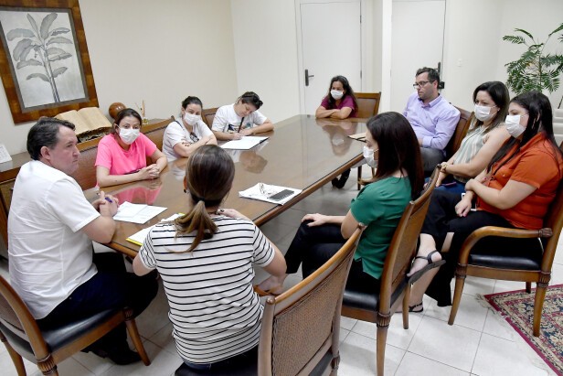 Greve de professores municipais em Umuarama chega ao fim