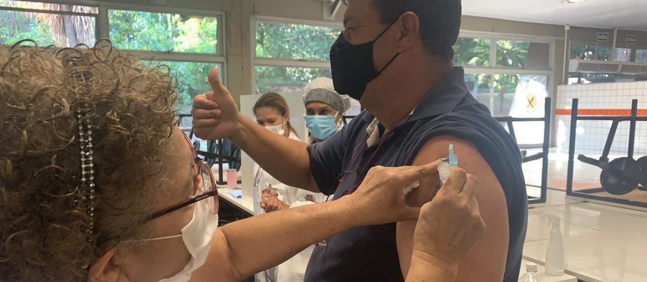 Não haverá vacinação contra a Covid-19 nessa segunda-feira (6)