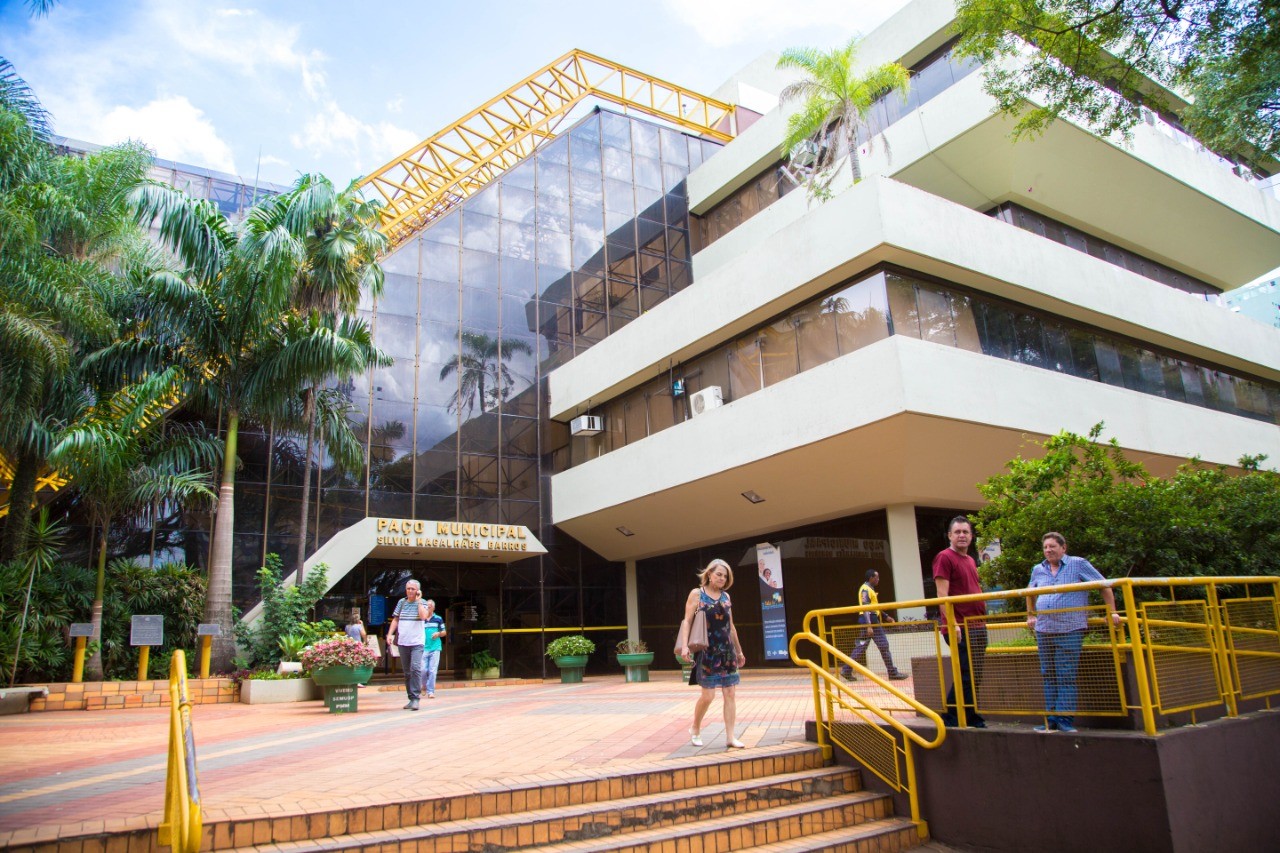 Prefeitura de Maringá não se manifesta sobre “pré-carnaval” extra-oficial