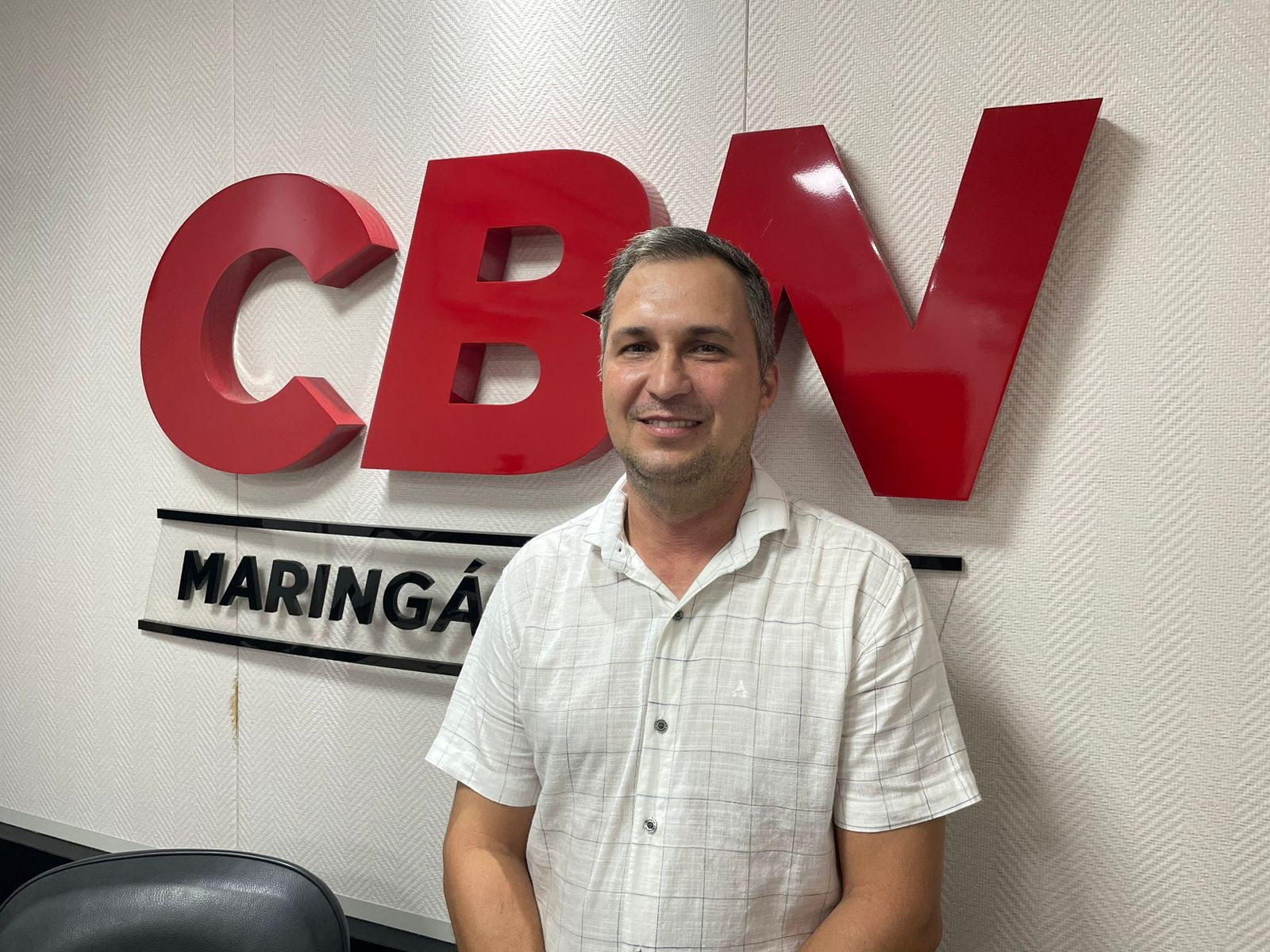 Viadutos na BR-376 estão dentro do cronograma, diz secretário