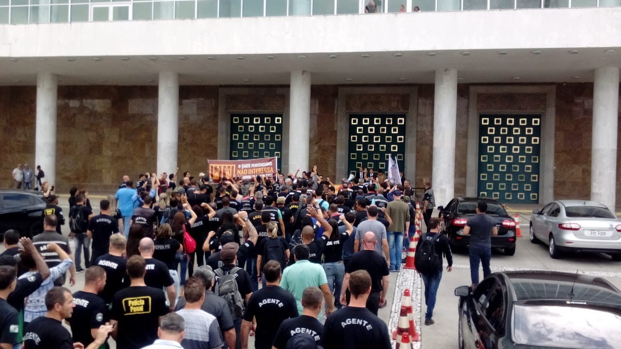 Agentes penitenciários farão paralisação no dia 29