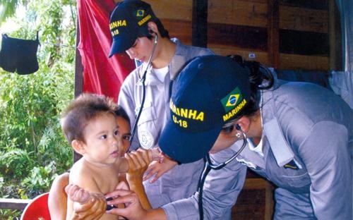 Marinha contrata profissionais da área de saúde