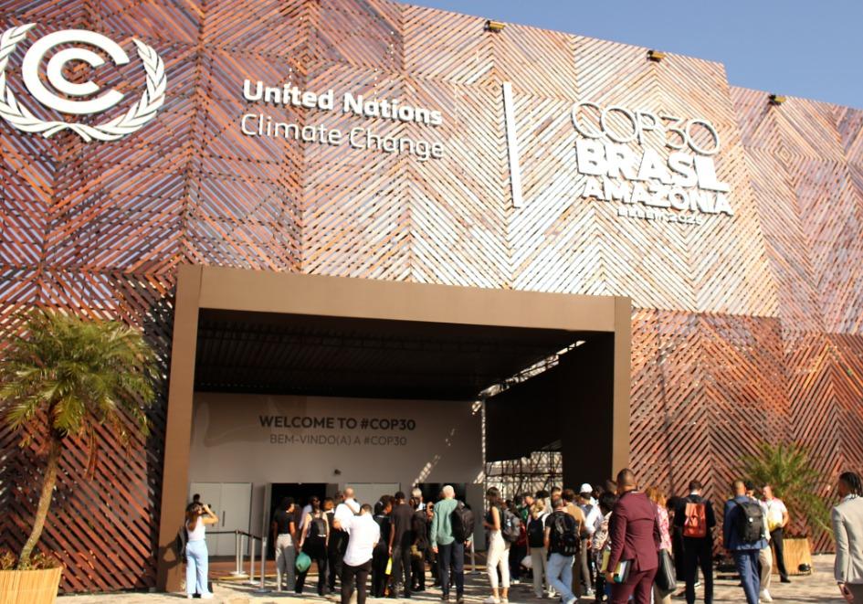 Na COP 30, prefeito participa de painéis sobre mobilidade e lixo urbano