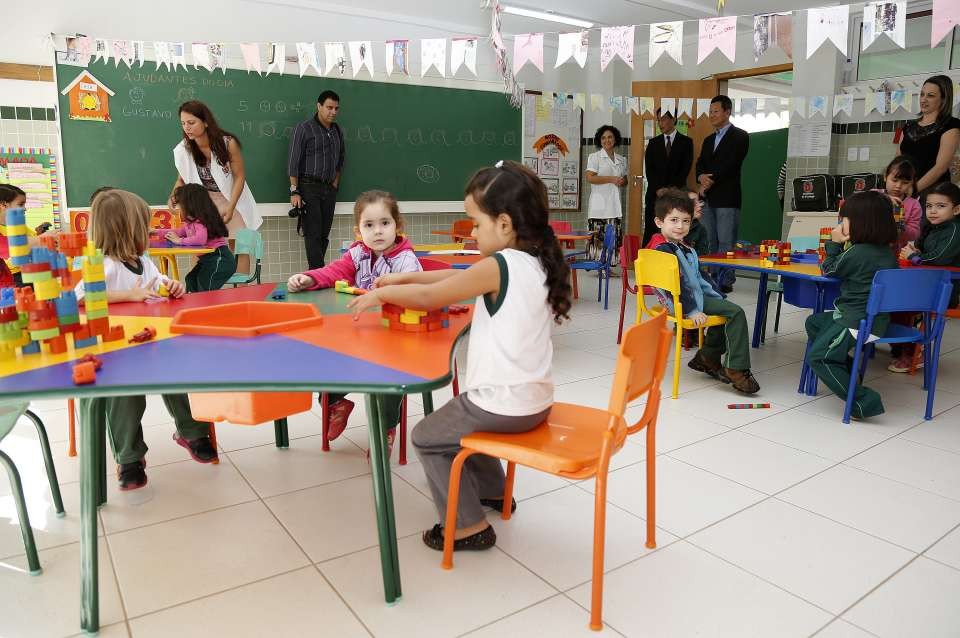 Educação gasta menos do que o previsto em Maringá