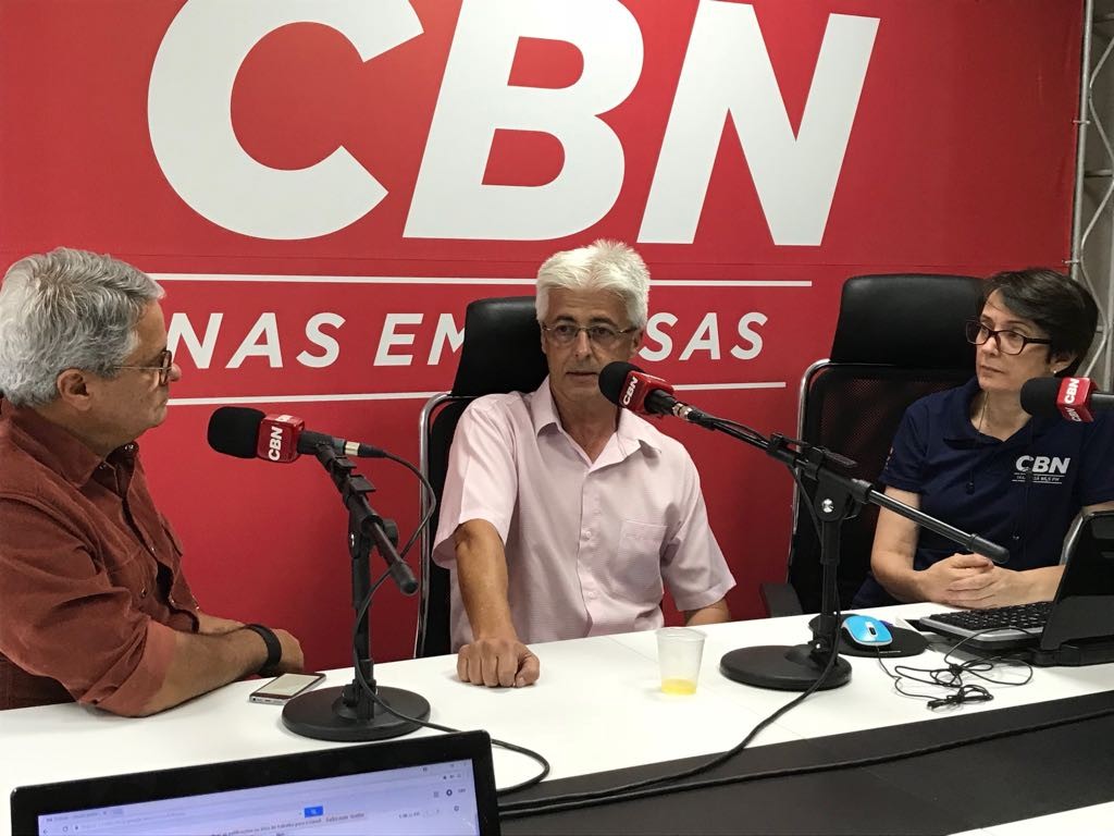 Período de chuva atrasa a colheita da soja