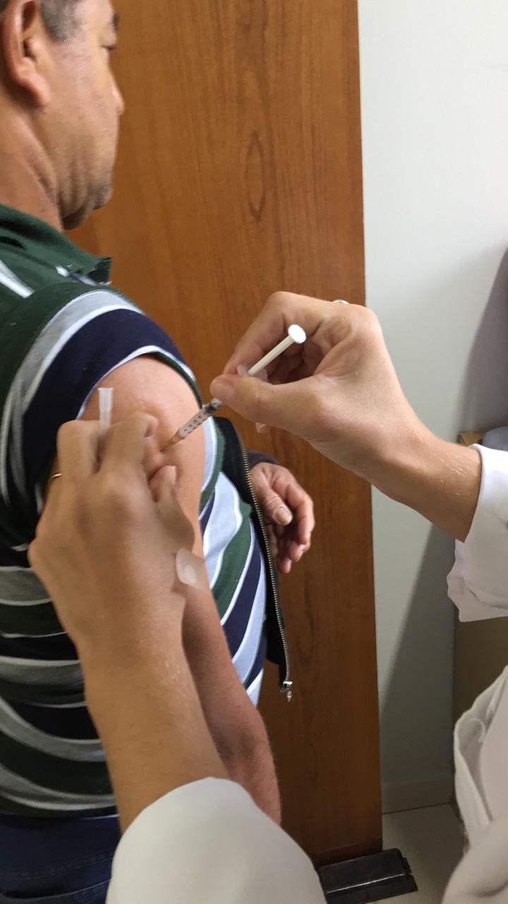 ‘Dia D’ de vacinação em Maringá