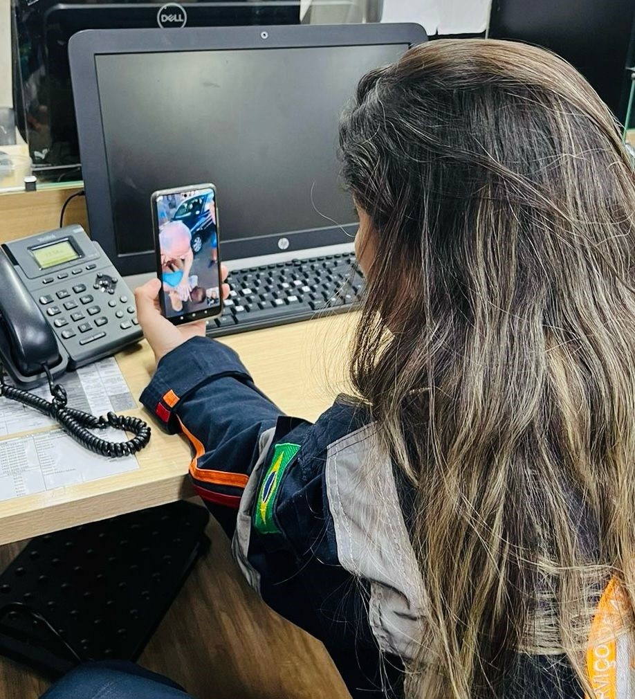 Policial e médica do Samu salvam bebê de 7 meses que estava engasgada