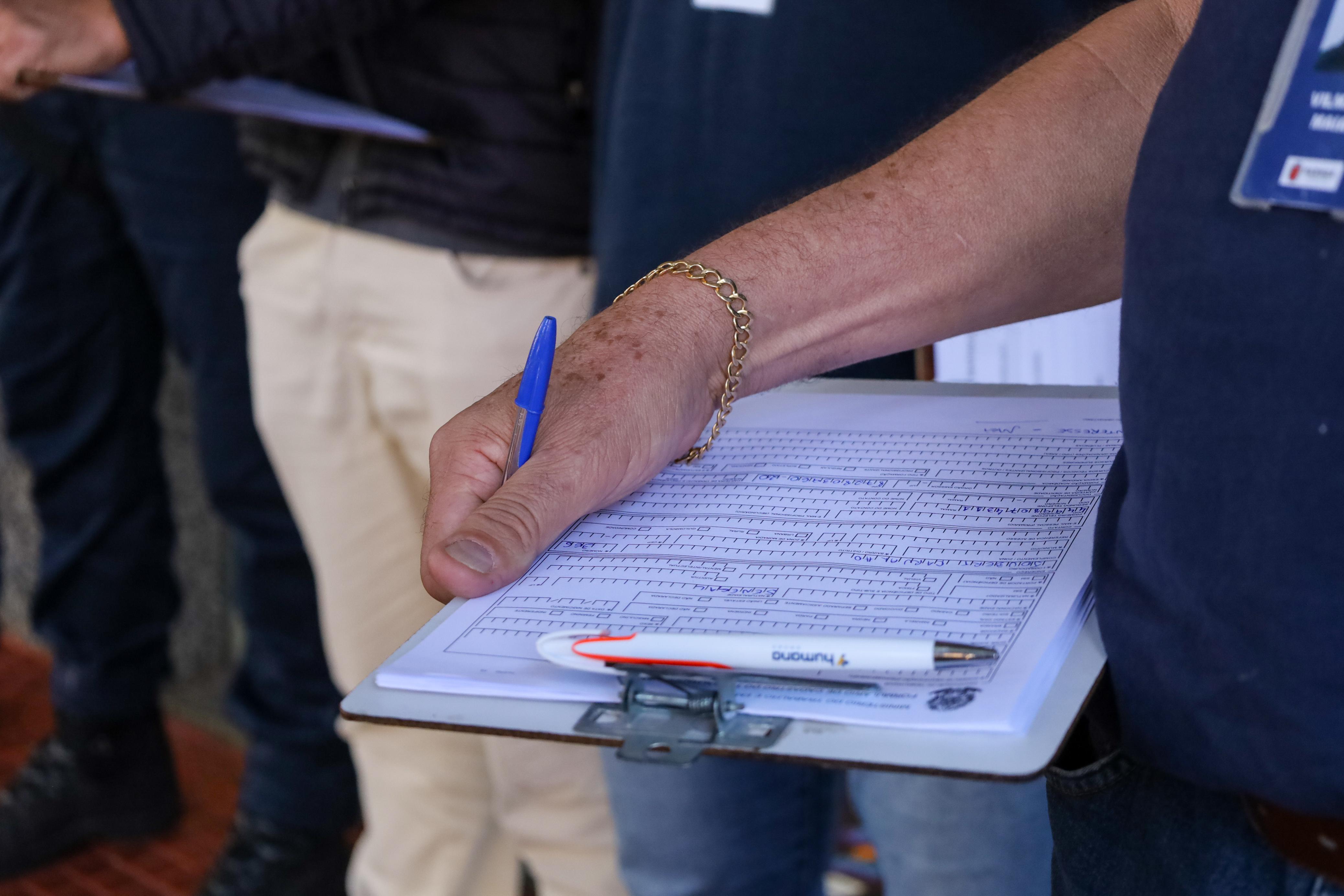 Ação incentiva a regularização de vendedores ambulantes