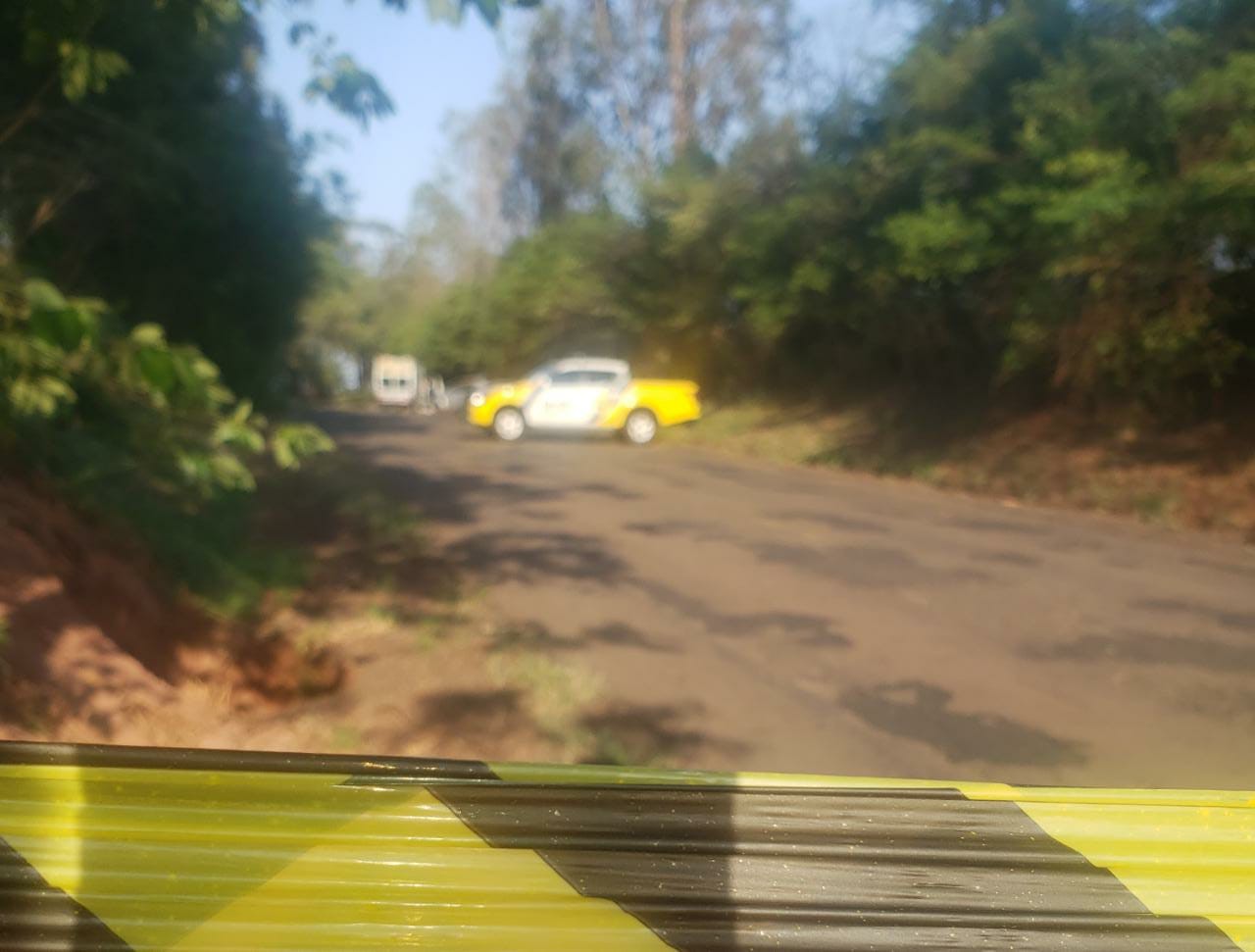 Ao menos dois são mortos em troca de tiros com a PM